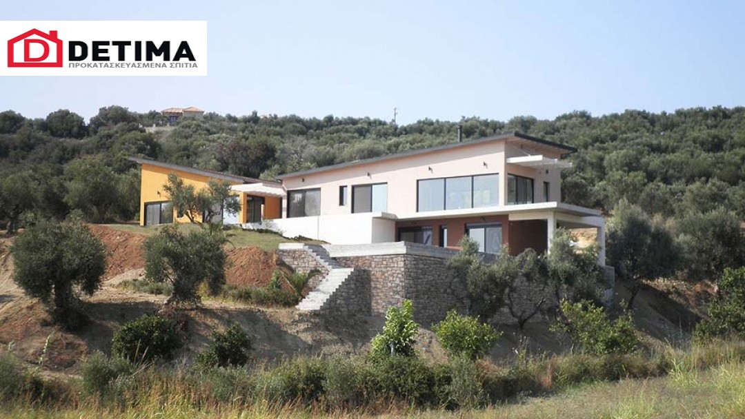 Διώροφη Κατοικία D-351, συνολικής επιφάνειας 351,80 τ.μ.